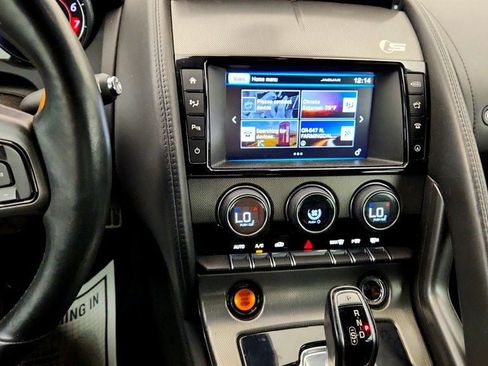 Used 2017 Jaguar F-TYPE S British Design Edition AWD/4WD image 32