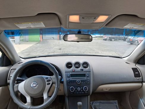 Used 2010 Nissan Altima Hybrid Sedan FWD image 15
