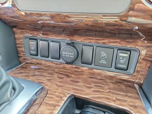 Used 2017 Nissan Armada SL w/ Technology Package RWD image 33