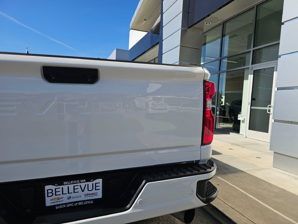Used 2024 Chevrolet Silverado 2500 LTZ w/ LTZ Plus Package AWD/4WD image 16
