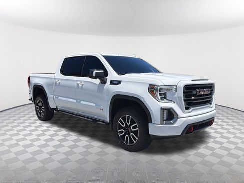 Used 2022 GMC Sierra 1500 AT4 w/ AT4 Premium Package AWD/4WD image 8