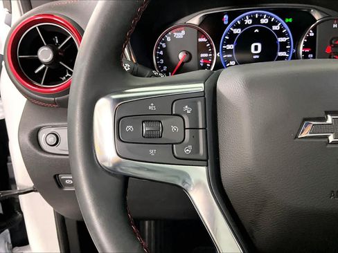 Used 2025 Chevrolet Blazer RS w/ Driver Confidence II Package FWD image 22