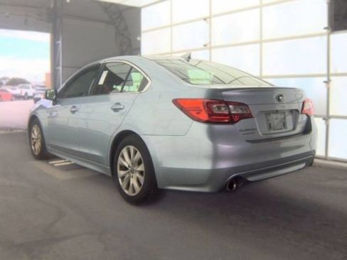 Used 2017 Subaru Legacy 2.5i Premium AWD/4WD image 4