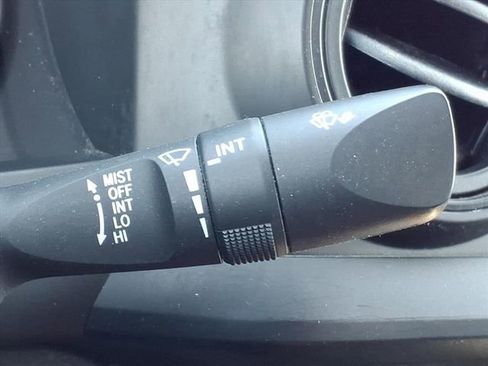 Used 2023 Toyota Tacoma SR image 27