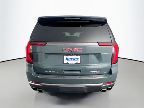 Used 2025 GMC Yukon AT4 Ultimate AWD/4WD image 5