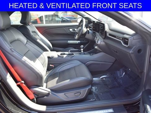 Used 2025 Ford Mustang GT Premium w/ GT Performance Package RWD image 7
