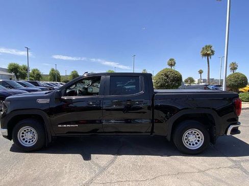 Used 2024 GMC Sierra 1500 Pro w/ Trailering Package AWD/4WD image 4
