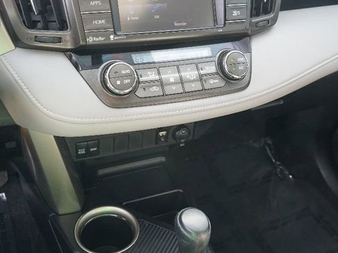 Used 2015 Toyota RAV4 XLE image 10