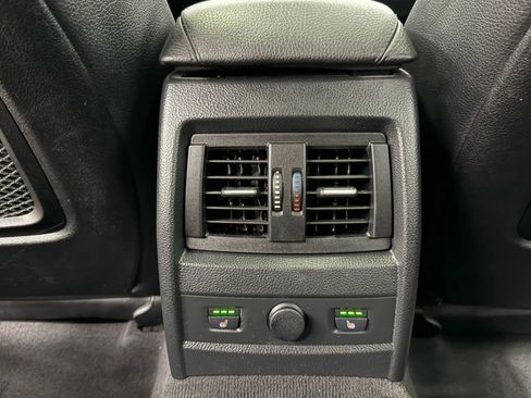 Used 2013 BMW 335i xDrive Sedan image 40