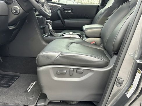 Certified 2023 Nissan Armada SL w/ Midnight Edition Package image 10