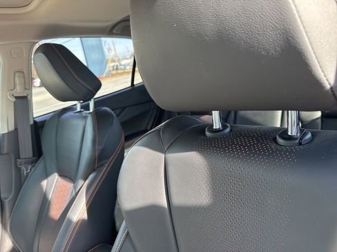 Used 2023 Subaru Crosstrek 2.5i Limited image 5