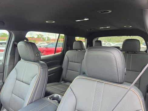 New 2026 Chevrolet Traverse High Country AWD/4WD image 24