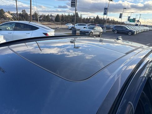 New 2026 Volvo XC60 B5 Plus w/ Protection Package Premier image 26