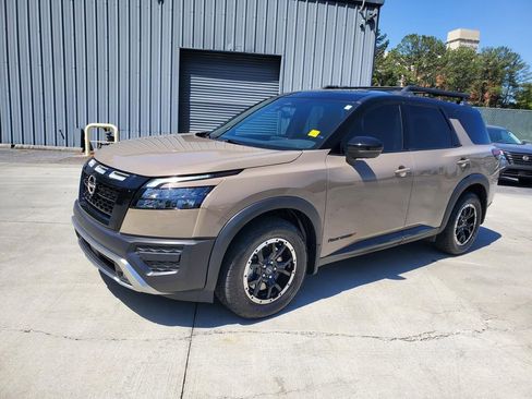 Certified 2023 Nissan Pathfinder Rock Creek AWD/4WD image 9