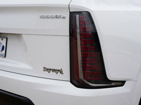 New 2025 Cadillac Escalade IQ Sport 2 image 21