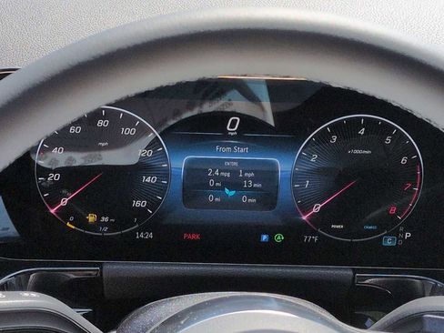 Used 2026 Mercedes-Benz GLA 250 4MATIC image 33