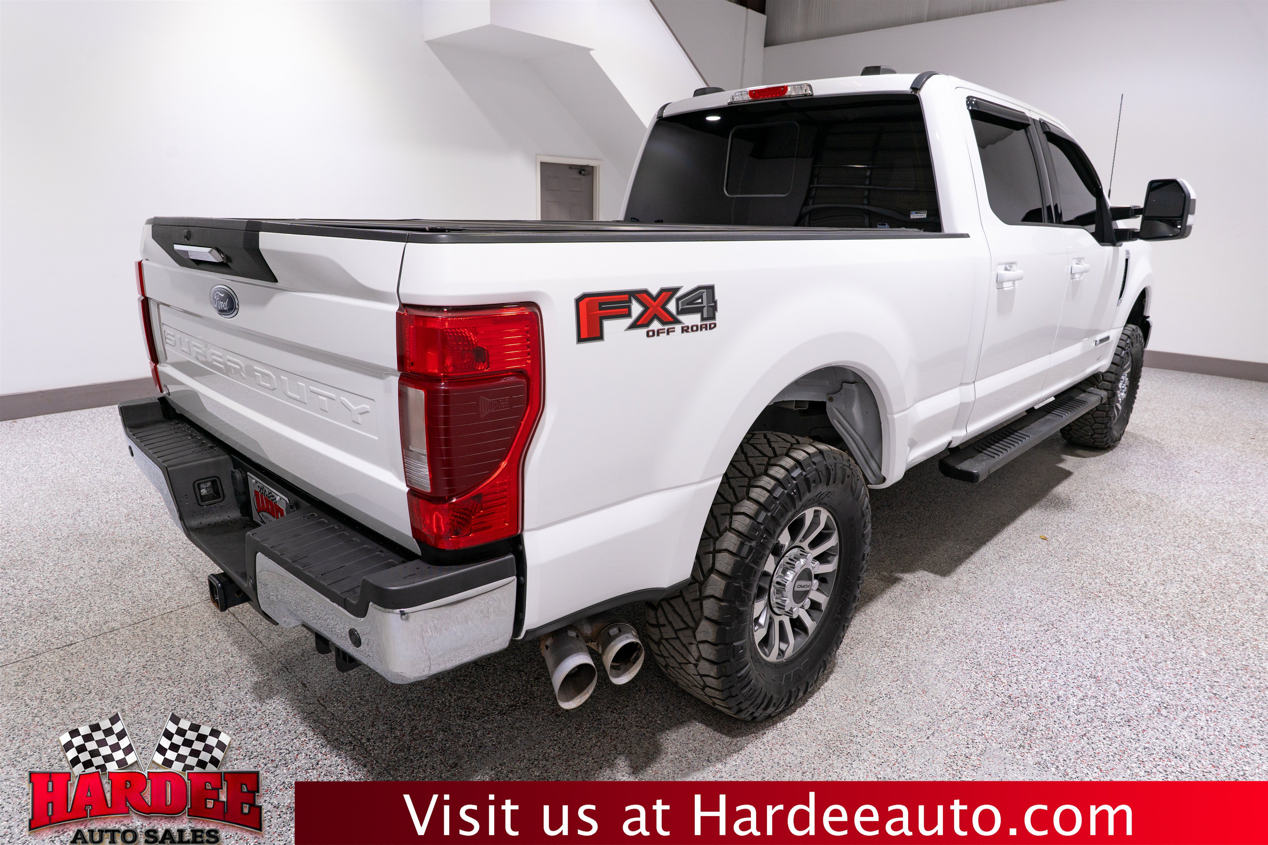 Used 2022 Ford F250 Lariat w/ Lariat Value Package AWD/4WD image 5