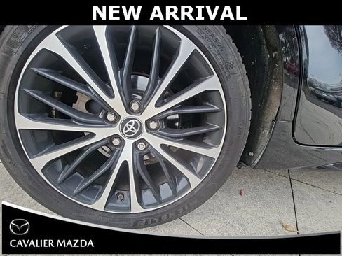 Used 2019 Toyota Camry SE image 34