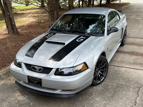 Used 2001 Ford Mustang GT RWD image 6