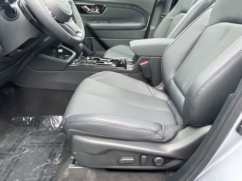 New 2026 Subaru Forester Limited image 9