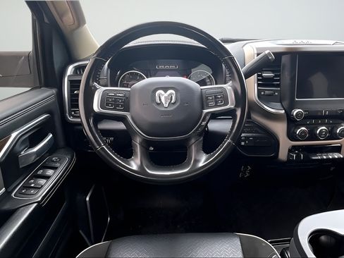 Used 2022 RAM 2500 Laramie AWD/4WD image 8
