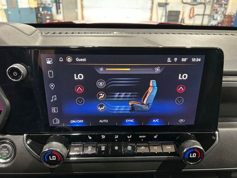 New 2026 Chevrolet Colorado Trail Boss AWD/4WD image 25