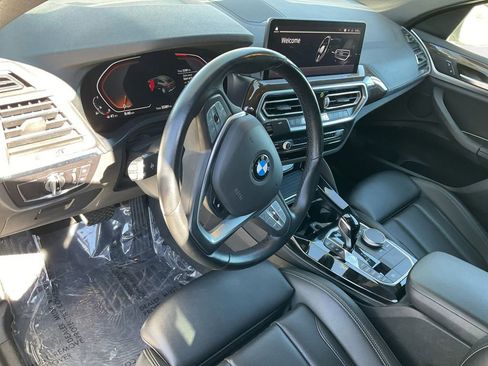Used 2023 BMW X4 xDrive30i image 16