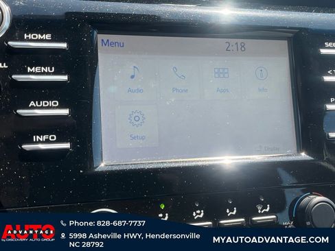 Used 2018 Toyota Camry LE FWD image 14