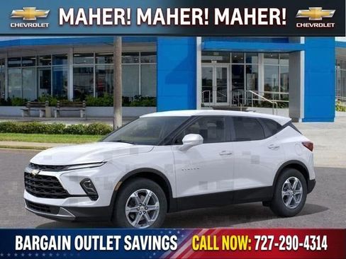 New 2026 Chevrolet Blazer LT FWD image 2