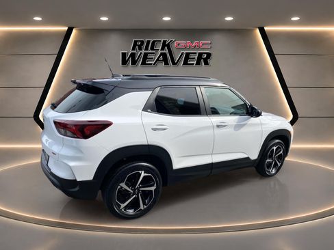 Certified 2023 Chevrolet TrailBlazer RS w/ Technology Package AWD/4WD image 7