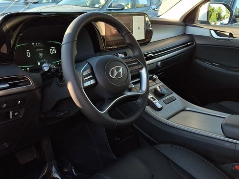 Used 2023 Hyundai Palisade SEL AWD/4WD image 16