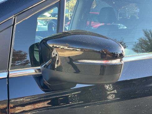 Certified 2025 Honda Odyssey EX-L image 35