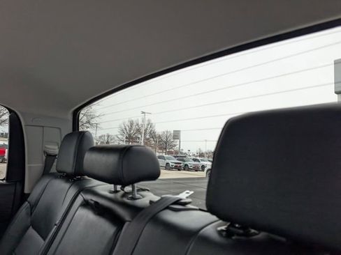 Used 2015 Toyota Tundra Limited image 15