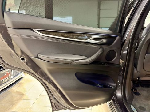 Used 2018 BMW X5 xDrive40e image 38