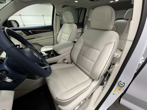 New 2026 Buick Enclave Avenir w/ Super Cruise Package image 56