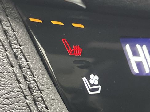 Certified 2024 Cadillac XT5 Premium Luxury image 24