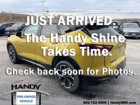 Used 2022 Chevrolet Blazer RS w/ Enhanced Convenience Package image 4