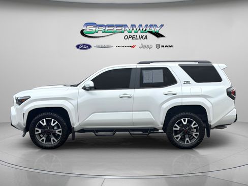 Used 2025 Toyota 4Runner TRD Sport Premium RWD image 4