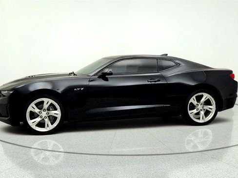 Used 2020 Chevrolet Camaro LT RWD image 8