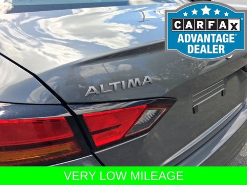 Certified 2025 Nissan Altima 2.5 S FWD image 9