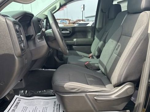 Used 2021 Chevrolet Silverado 1500 Custom Trail Boss w/ LPO, Dark Essentials Package image 9