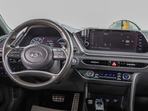 Used 2020 Hyundai Sonata SEL Plus w/ Tech Package FWD image 17