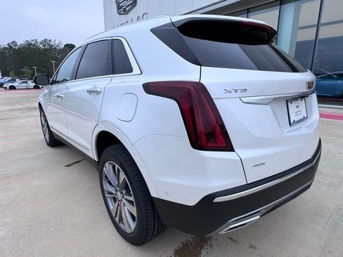 New 2026 Cadillac XT5 Premium Luxury image 3