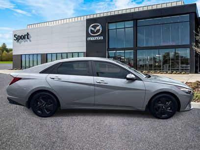 Used 2023 Hyundai Elantra SEL