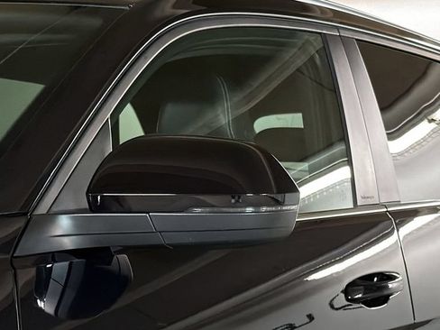 Used 2021 Volkswagen Atlas Cross Sport SE w/ Panoramic Sunroof Package AWD/4WD image 5