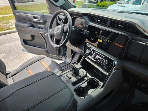 New 2026 GMC Sierra 1500 AT4 w/ AT4 Premium Package AWD/4WD image 19