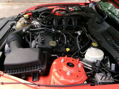 Used 2015 Ford Mustang Coupe w/ Equipment Group 051A image 44