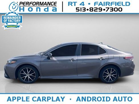 Used 2023 Toyota Camry SE image 1