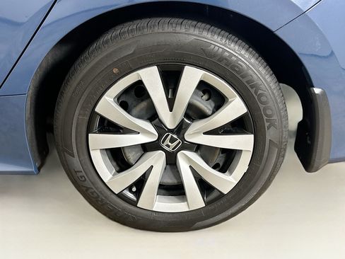 Used 2025 Honda Civic LX image 11