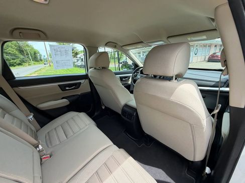 Used 2017 Honda CR-V LX image 15